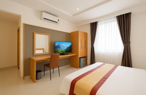 District 10 Hotel | S79 Son Mi Hotel