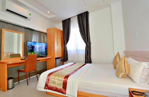 District 10 Hotel | S79 Son Mi Hotel