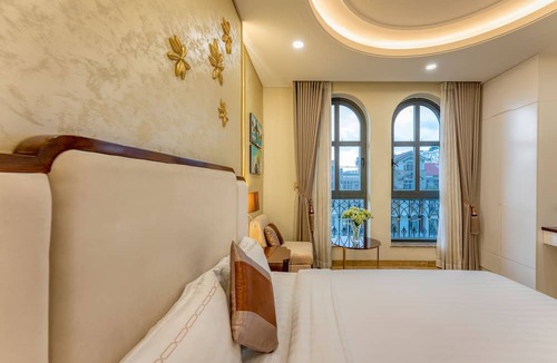 Phu My Hung Hotel | Golden Tree Hotel & Apartment