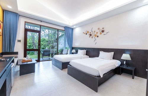 Ong Lang Hotel | Kingo Retreat Resort