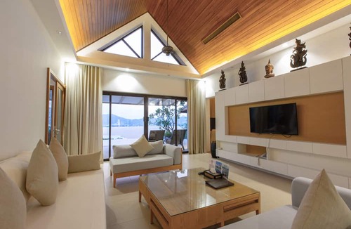 Patong Resort | IndoChine Resort & Villas