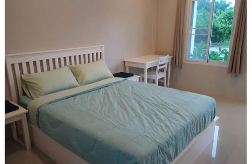 Khlong Thom Hotel | Vanilla Ville Resort