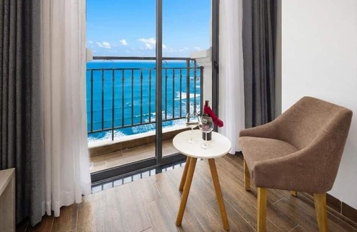 Vinh Hai Hotel | Hon Chong Retreat Hotel