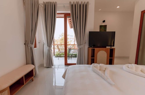 Hue City Centre House | Hue Riverside Villa
