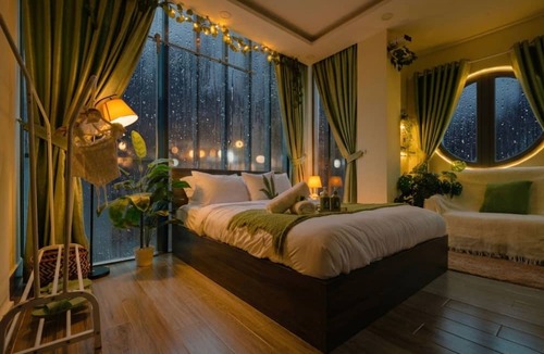 Phu Nhuan Hotel | La Yen Homes