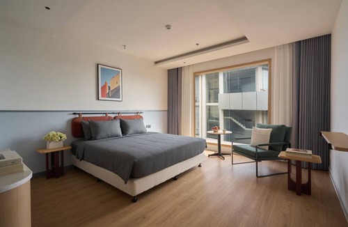Tan Binh Hotel | Express by M Village Hoàng Việt, a brand of Modern Village Lifestyle