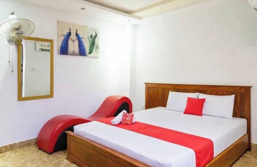District 6 Hotel | Collection O Long Phung Hotel