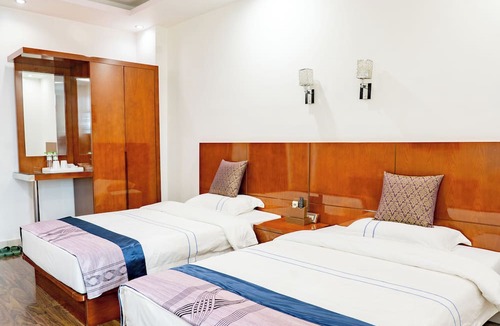 Cao Bang Hotel | Son Tung Hotel - Kim Dong Walking Street