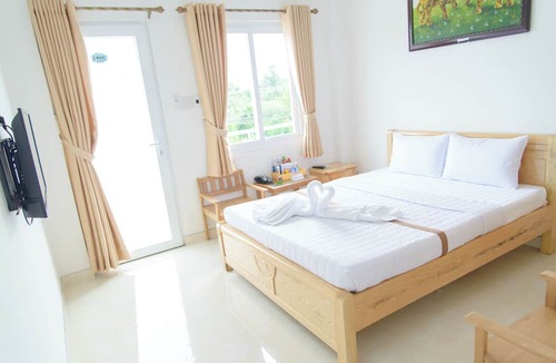 Giong Trom Hotel | Hung Long Hotel