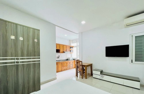 Phuong 6 Apartment | EMERALD APARTMENTS