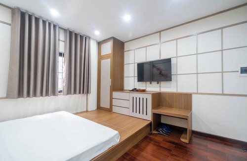 Long Bien Hotel | The Dahlia Hotel