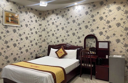 Phu Nhuan Hotel | Huong Mai 2 Hotel