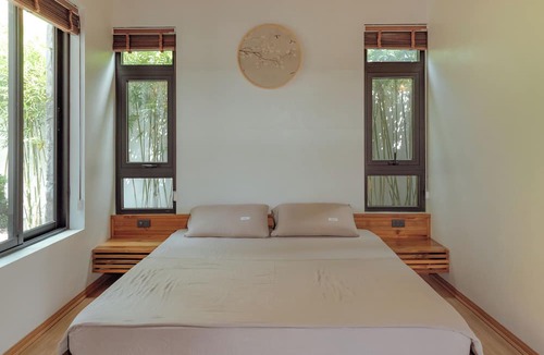Soc Son Villa | Shohin Garden Healing Villa