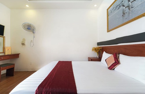 Ho Chi Minh City Hotel | Collection O Eva Hotel District 8 Near Ben Thanh Market
