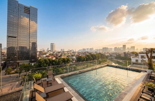 Cau Giay Hotel | GrandView Hotel & Residence