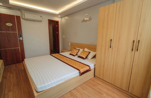 Quan Do Son House | Hoang Lam Hotel
