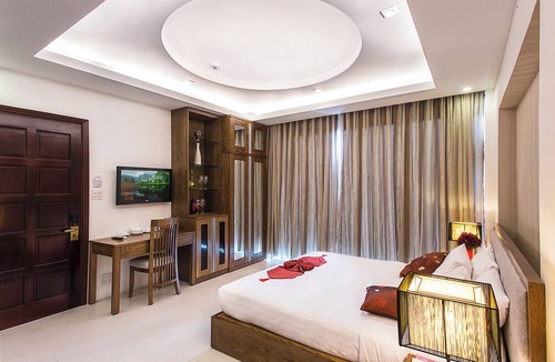District 5 Hotel | VALENTINE HOTEL