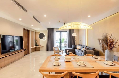 Quang An Condo | D Le Roi Soleil Premium Suites