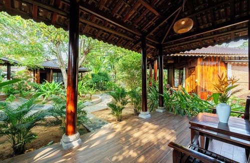 Ong Lang Resort | Herbal Resort