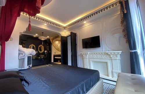 Ngo Quyen House | X-Stay Da Nang
