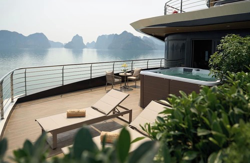 Ha Long Boat Rental | Calista Cruise - A Ha Long Bay Spectacle