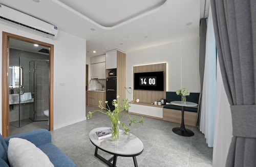 Tay Ho Hotel | Cosmos Hotel Apartment