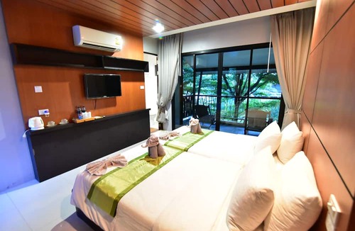 Satun Resort | The Breeze Lipe Resort