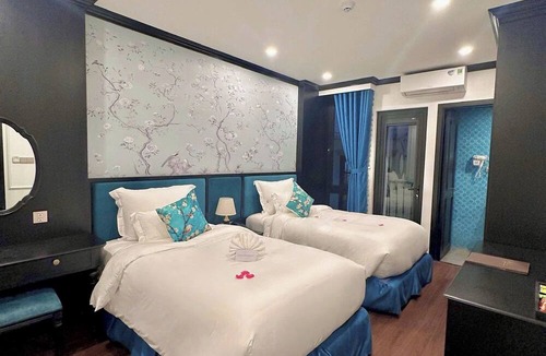 Hue City Centre Hotel | The Orchid Premium Hotel