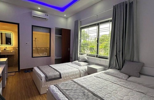 Thuy Xuan Hotel | Panaroma Hotel - Vong Canh Villa