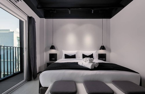 Chaweng City Center Hotel | BedTime Hotel Samui