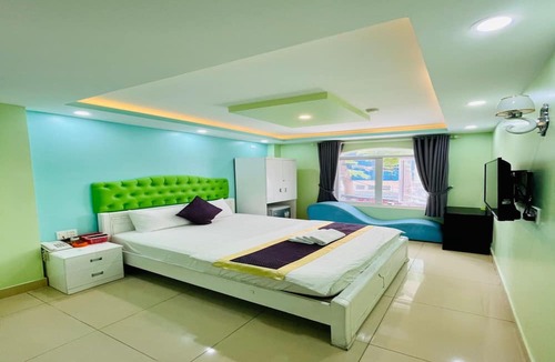 Binh Chanh Hotel | SWEET HOTEL