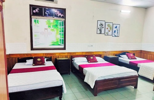 Nghi Xuan Hotel | GRAD Hoa Do Hotel