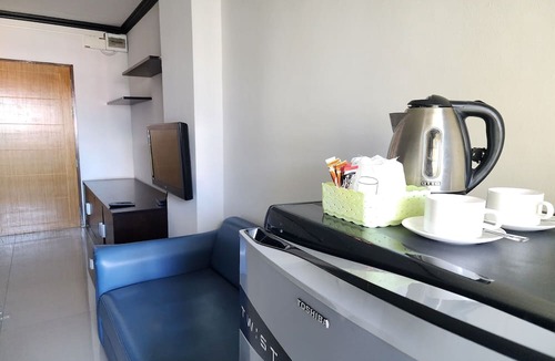 Ban Lam Rua Taek Hotel | One Residence