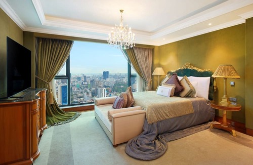 Nguyen Hue Walking Street Hotel | The Reverie Saigon - The Leading Hotels of the World