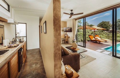 Mae Nam Resort | Khwan Beach Resort - Pool Villas and Glamping - Adults Only