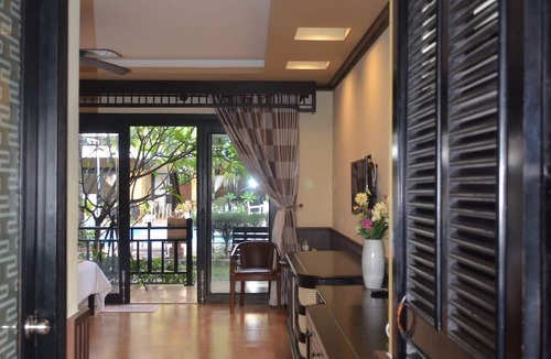 East Ham Tien Beach Hotel | Rang Garden Beach Side Resort
