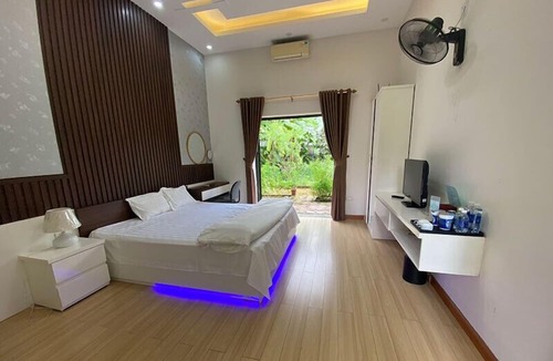Luong Son Resort | Bien Dong Complex
