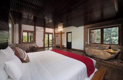 Van Ho Resort | The Nordic Village Moc Chau