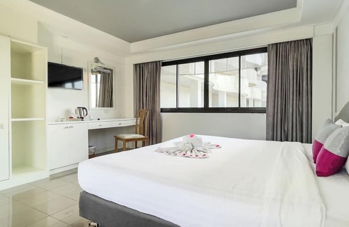 Trang Hotel | Rua Rasada Express