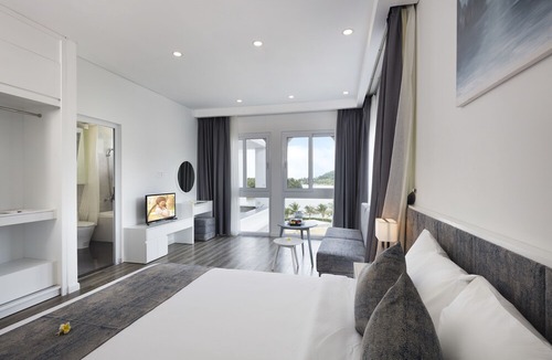 Nha Trang Resort | Cham Oasis Nha Trang Resort Condotel
