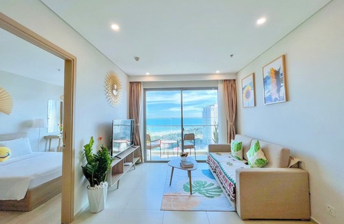 Thang Tam Apartment | HomeAway 01 The Sóng Vung Tau 3BRs LUX Condotel