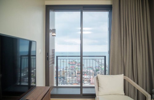 Tha Thaewawong Apartment | Somerset Harbourview Sri Racha