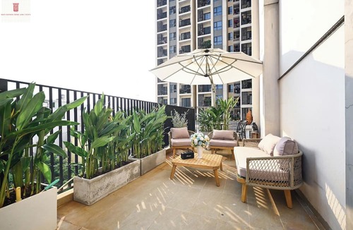 District 10 Apartment | HaDo Centrosa Crown Jewel Estate