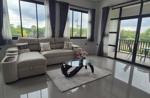 Sawang Daen Din Apartment | Harary Family apartments