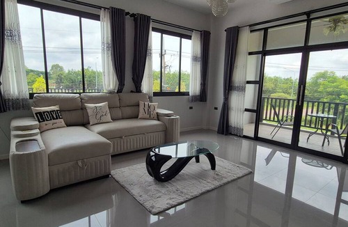 Sawang Daen Din Apartment | Harary Family apartments