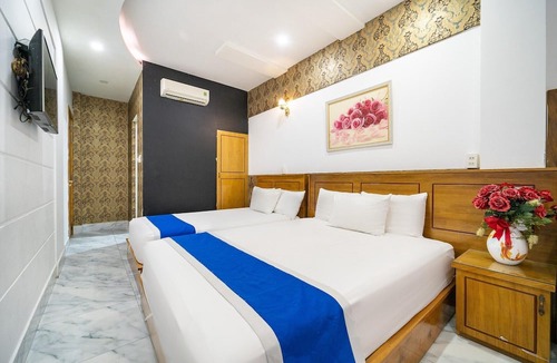 Binh Chanh House | Family Getaway – Spacious Triple at Trung Son