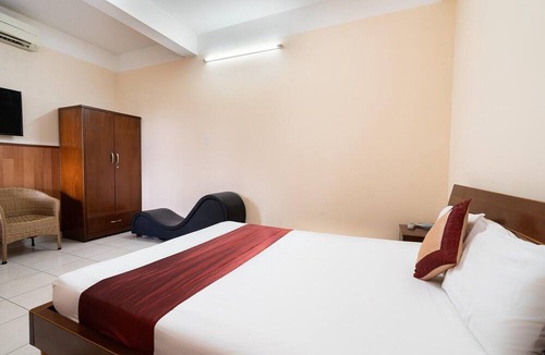 Binh Chanh House | Relaxing Superior Double Room in Hoang Hau