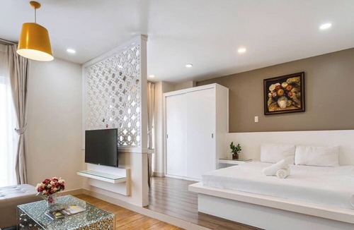 Phu Nhuan Apartment | 5H - SaiGon Huch Villa by SAVIHOUSE