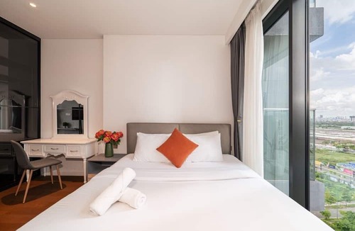 Thu Thiem Apartment | The Crest Residence - ANGIA Hospitality
