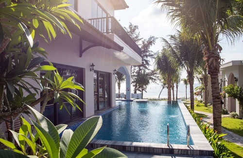 Suoi Nuoc Beach Villa | La'mer Villa Mui Ne